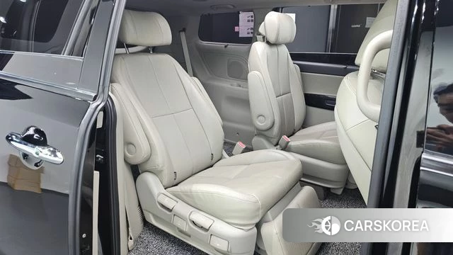 Kia The New Carnival 2018 Черный из Кореи, фото 2