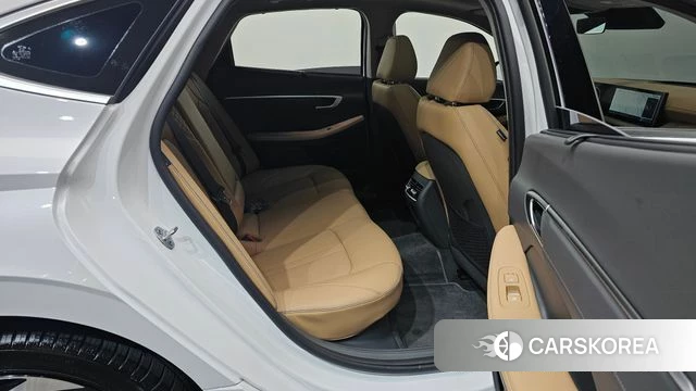 Hyundai Sonata D Edge Hybrid (DN8) 2026 Белый из Кореи, фото 2