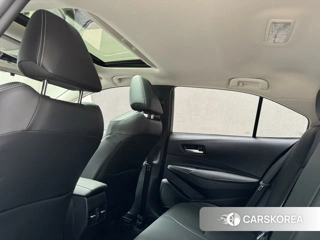 Toyota Corolla 2023 Белый из Китая, фото 2
