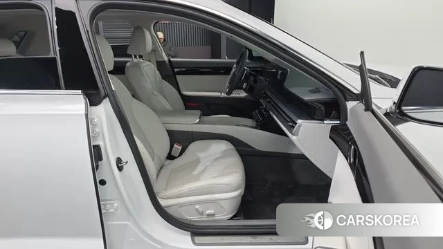 Hyundai Grandeur (GN7) 2023 Белый из Кореи, фото 2