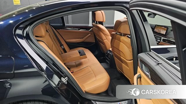 BMW 5 Series (G30) 2022 Синий из Кореи, фото 2