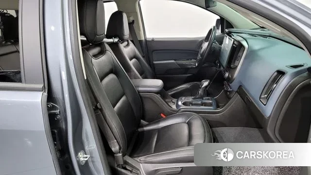 Chevrolet (GM Daewoo) Real New Colorado 2022 Серый из Кореи, фото 2