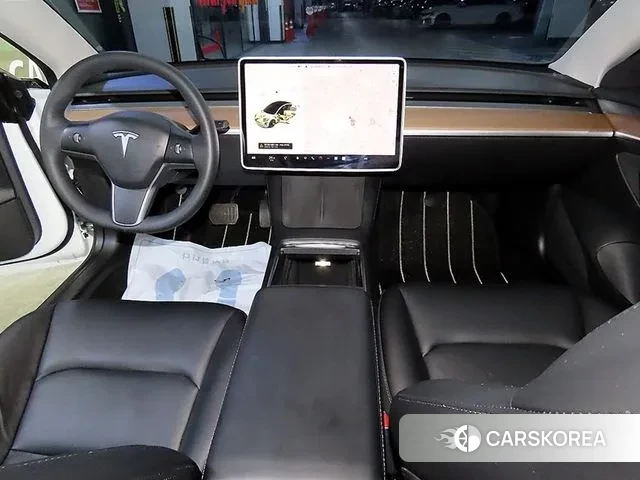 Tesla Model 3 2021 Белый из Кореи, фото 2