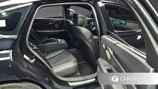 Genesis G80 (RG3) 2023 Черный из Кореи, фото 2