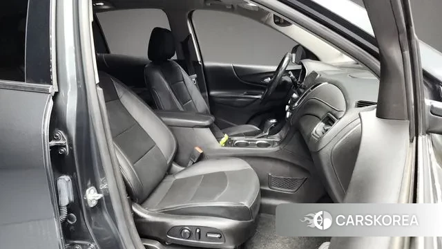 Chevrolet (GM Daewoo) Equinox 2018 Серый из Кореи, фото 2