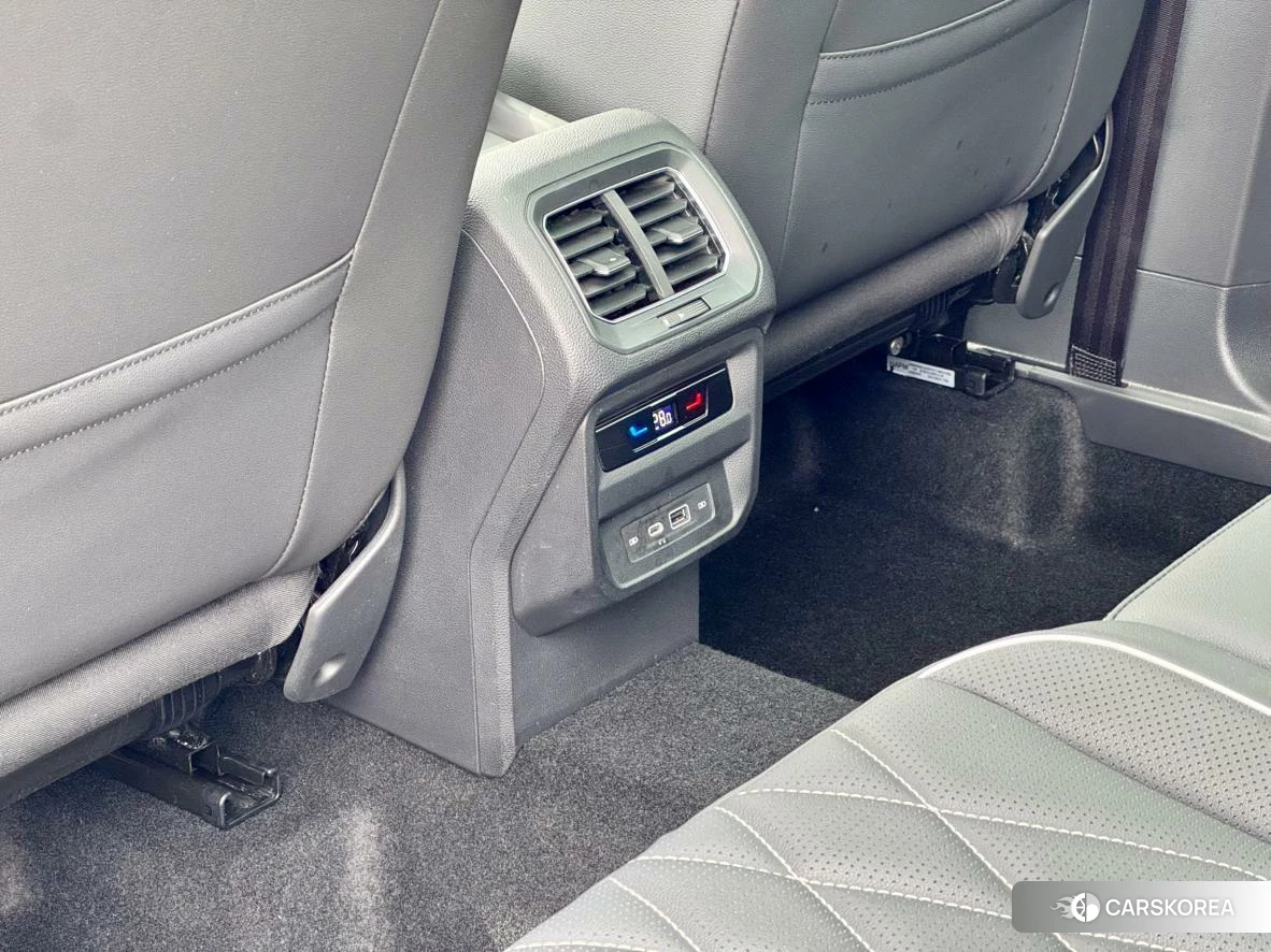 Volkswagen Tiguan L 2021 Белый из Китая, фото 2