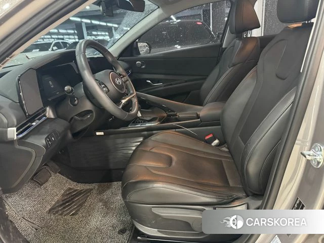 Hyundai The New Avante (CN7) 2025 Серебристо-серый из Кореи, фото 2