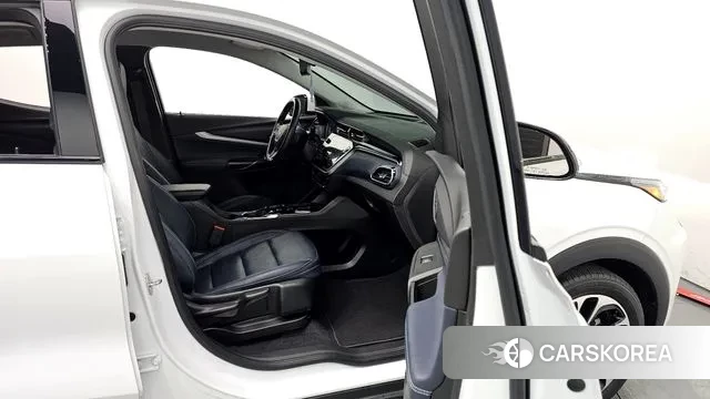 Chevrolet (GM Daewoo) Bolt EUV 2022 Белый из Кореи, фото 2