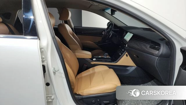 Kia K7 Premier 2021 Белый из Кореи, фото 2