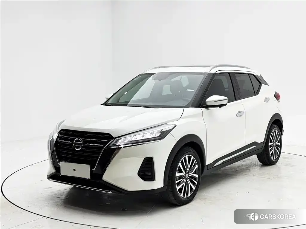 Nissan Kicks 2022 Белый из Китая, фото 2