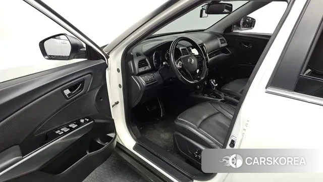 Ssangyong Tivoli Armor 2019 Белый из Кореи, фото 2