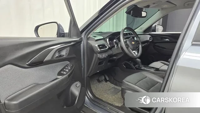 Chevrolet (GM Daewoo) Trailblazer 2021 Серый из Кореи, фото 2