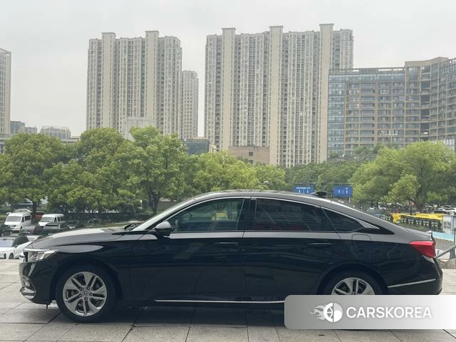 Honda Accord 2021 Черный из Китая, фото 2