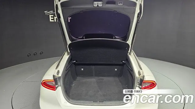 Kia Stinger id 2766092 из Кореи 2