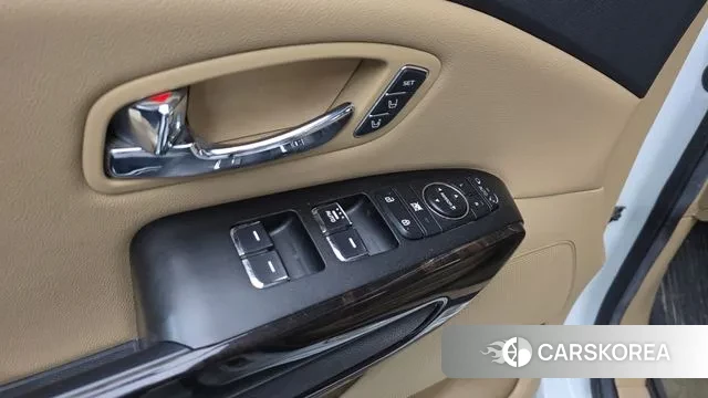 Kia The New Carnival 2018 Белый из Кореи, фото 2