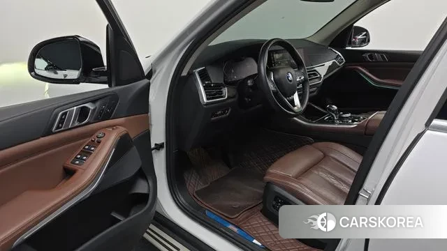 BMW X5 (G05) 2022 Белый из Кореи, фото 2