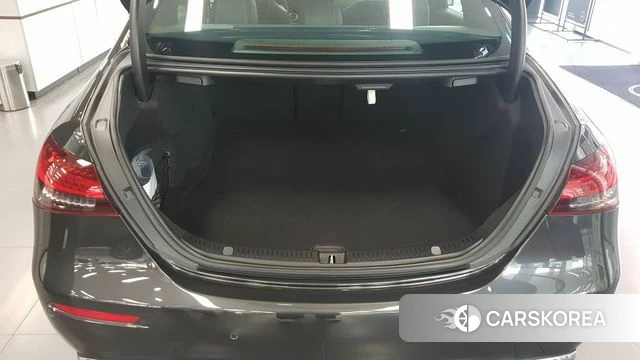 Mercedes-Benz E-Class W213 2023 Серый из Кореи, фото 2