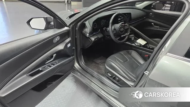 Hyundai The New Avante (CN7) 2023 Серый из Кореи, фото 2