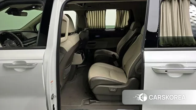 Kia Carnival 4th generation 2022 Белый из Кореи, фото 2