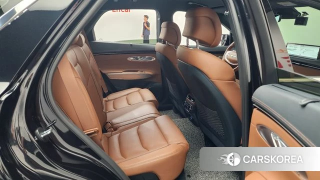 Genesis GV70 2022 Черный из Кореи, фото 2