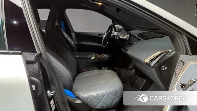 BMW iX 2022 Белый из Кореи, фото 2