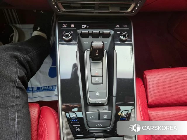 Porsche 911(992) 2021 Черный из Кореи, фото 2