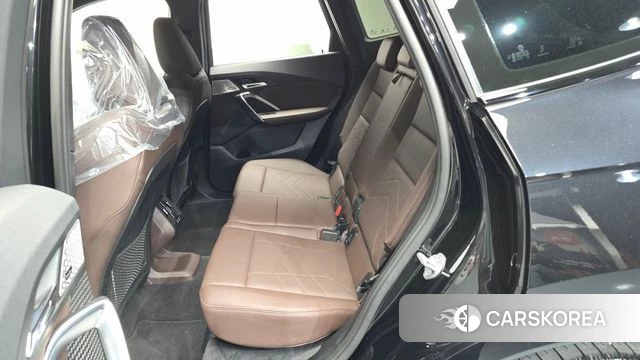 BMW X1 (U11) 2023 Черный из Кореи, фото 2
