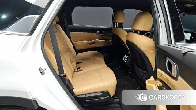 Kia Sorento 4th Generation 2023 Белый из Кореи, фото 2