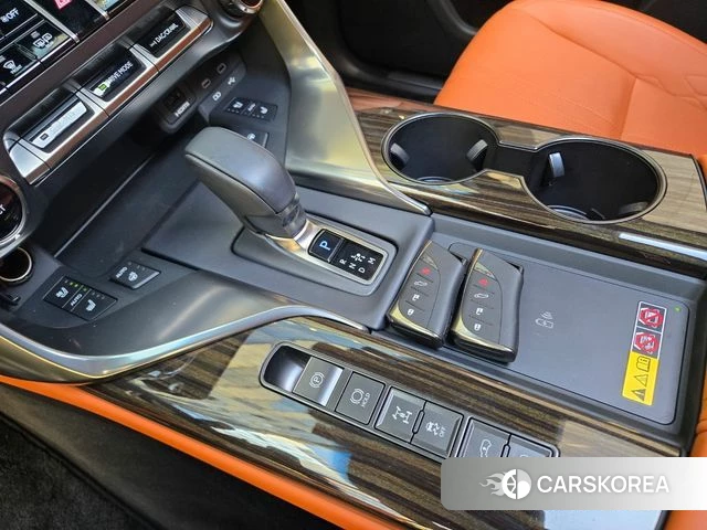 Lexus LX 4th Generation 2025 Черный из Кореи, фото 2