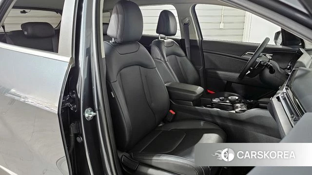 Kia Sportage 5th Generation Hybrid 2024 Серый из Кореи, фото 2