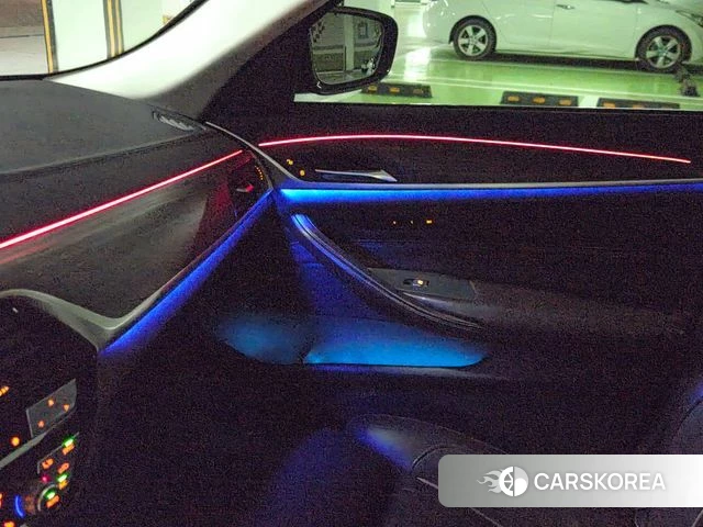 BMW 5 Series (G30) 2019 Черный из Кореи, фото 2