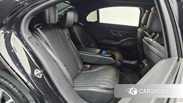 Mercedes-Benz S-Class W223 2022 Черный из Кореи, фото 2