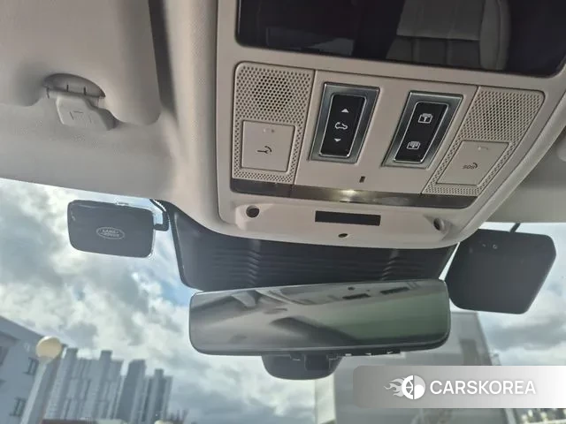 Land Rover Range Rover Evoque 2nd Generation 2024 Белый из Кореи, фото 2