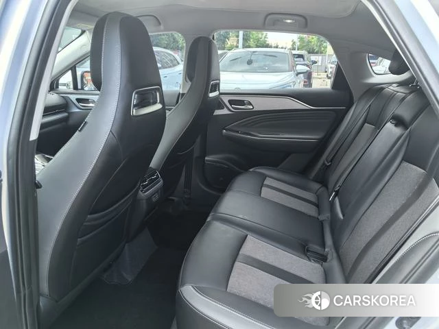 Aian AION S 2022 Серебристо-серый из Китая, фото 2