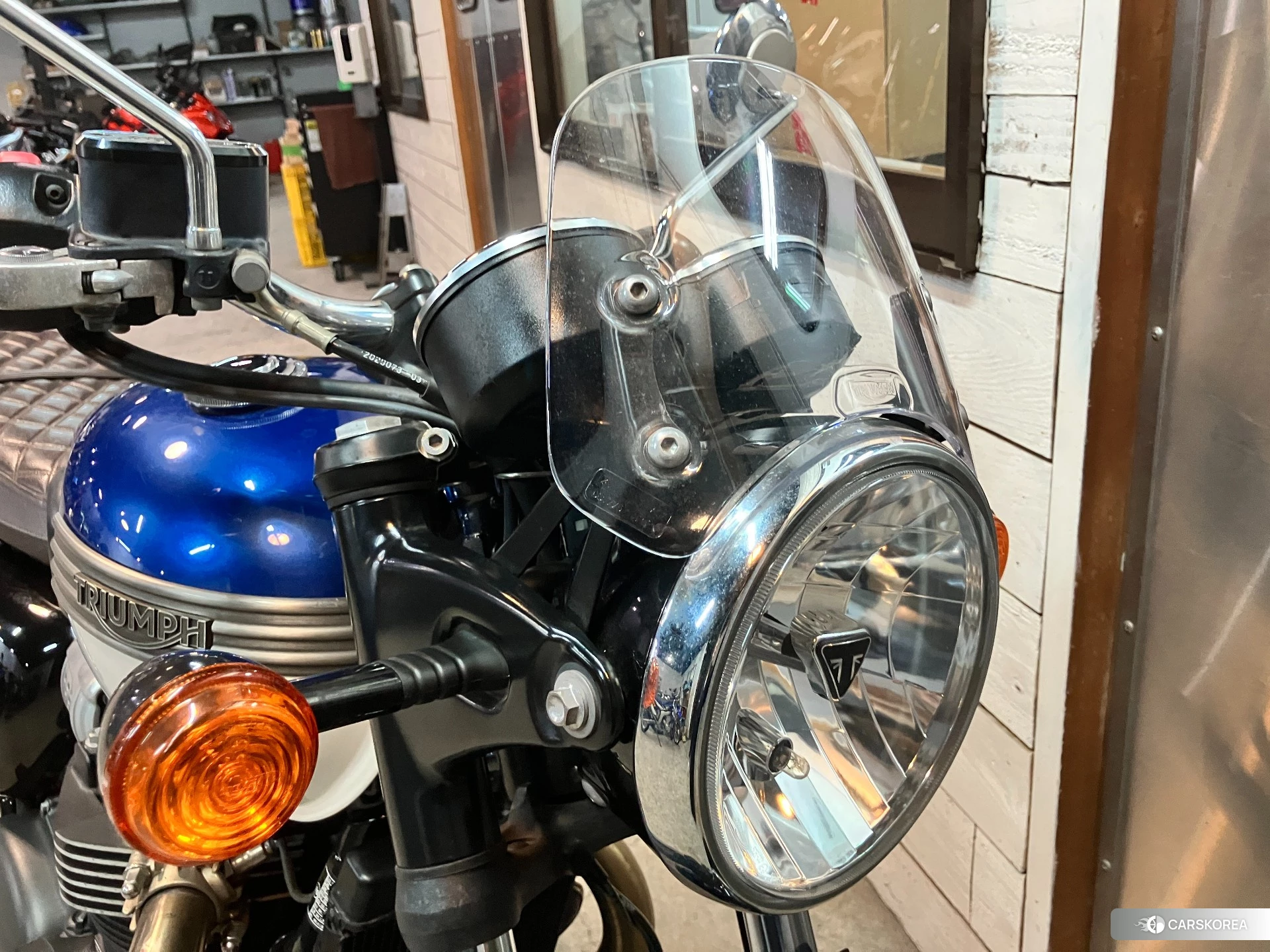 Проданный Triumph BONNEVILLE T100 2022 из Японии, фото 2
