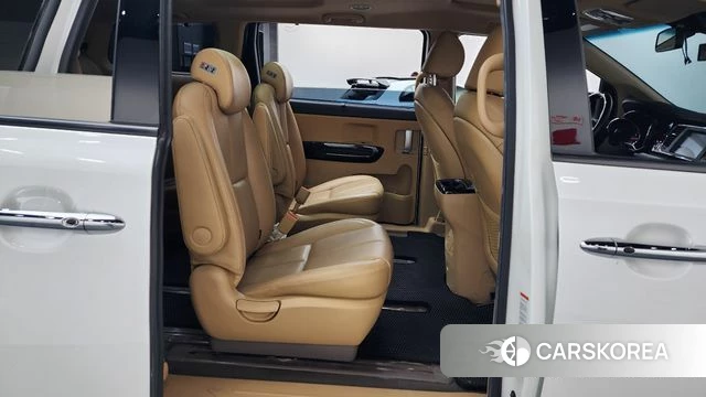 Kia The New Carnival 2019 Белый из Кореи, фото 2