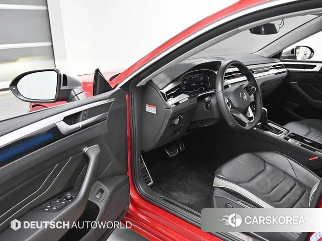 Volkswagen Arteon 2023 Красный из Кореи, фото 2