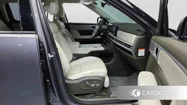 Hyundai Santa Fe (MX5) 2023 Серый из Кореи, фото 2
