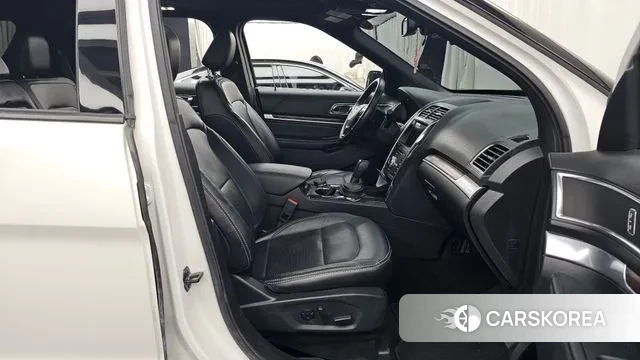 Ford Explorer 2019 Белый из Кореи, фото 2