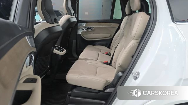 Volvo XC90 second Generation 2025 Белый из Кореи, фото 2