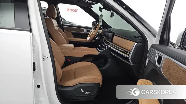 Hyundai Santa Fe (MX5) 2024 Белый из Кореи, фото 2