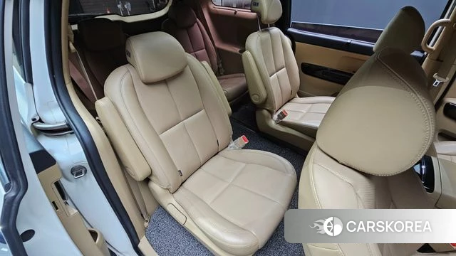 Kia The New Carnival 2018 Белый из Кореи, фото 2