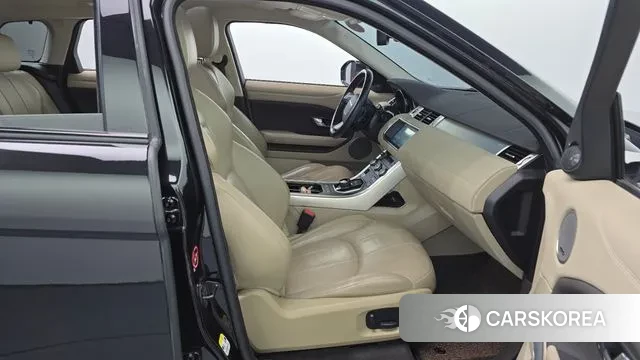 Land Rover Range Rover Evoque 2019 Черный из Кореи, фото 2