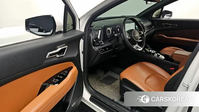 Kia Sportage 5th Generation 2021 Белый из Кореи, фото 2