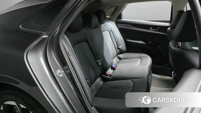 Kia The New K5 3rd generation 2024 Серый из Кореи, фото 2