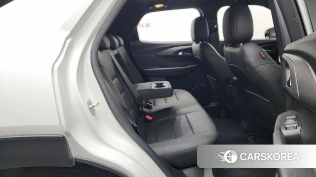 Chevrolet (GM Daewoo) Trailblazer 2023 Белый из Кореи, фото 2