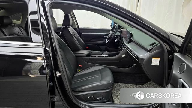 Hyundai Sonata D Edge Hybrid (DN8) 2023 Черный из Кореи, фото 2