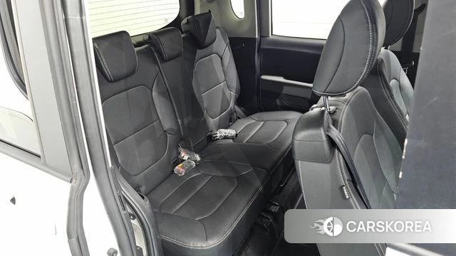 Kia The New Kia Ray 2023 Белый из Кореи, фото 2