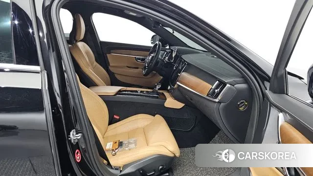 Volvo S90 2019 Черный из Кореи, фото 2