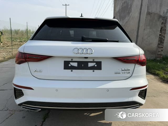 Audi A3 2022 Белый из Китая, фото 2